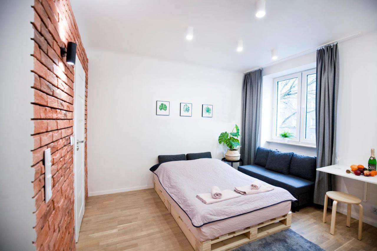 Studio Gaba 2 Intraco Apartment วอร์ซอ ภายนอก รูปภาพ