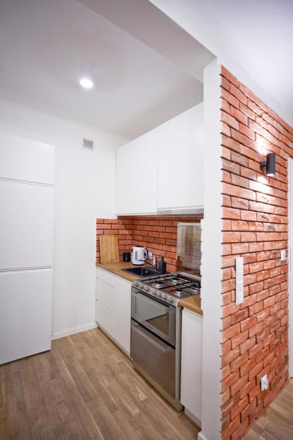 Studio Gaba 2 Intraco Apartment วอร์ซอ ภายนอก รูปภาพ